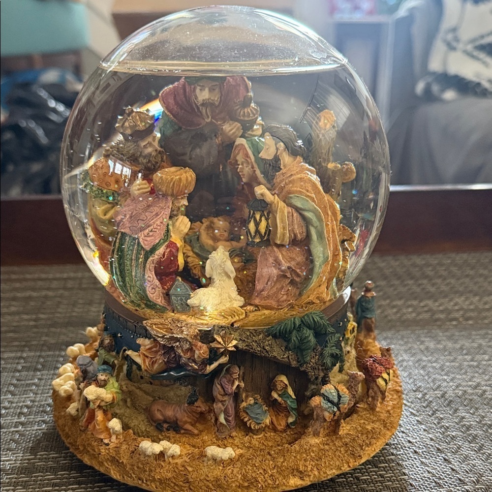 Nativity Christmas Scene 8” Snow Globe
